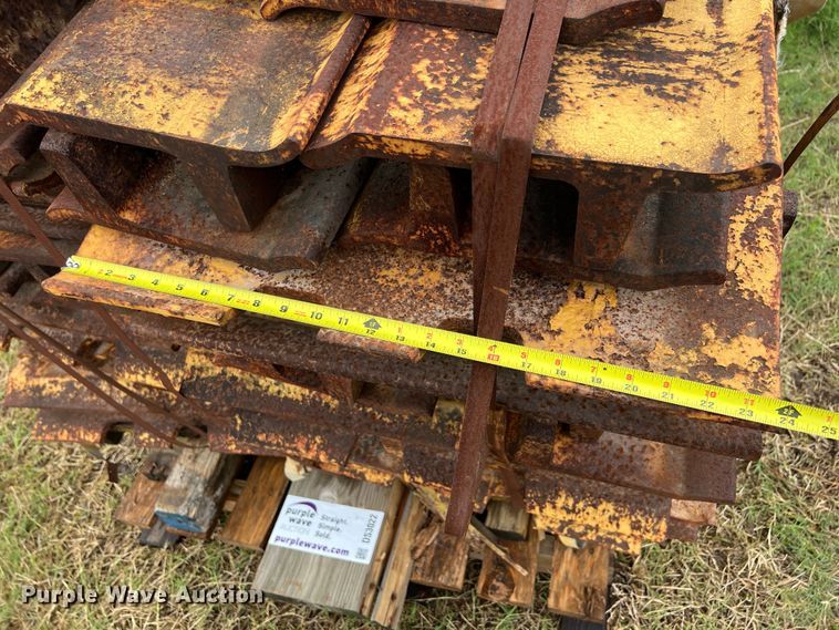 image for item DS3022 Approximately 76 24