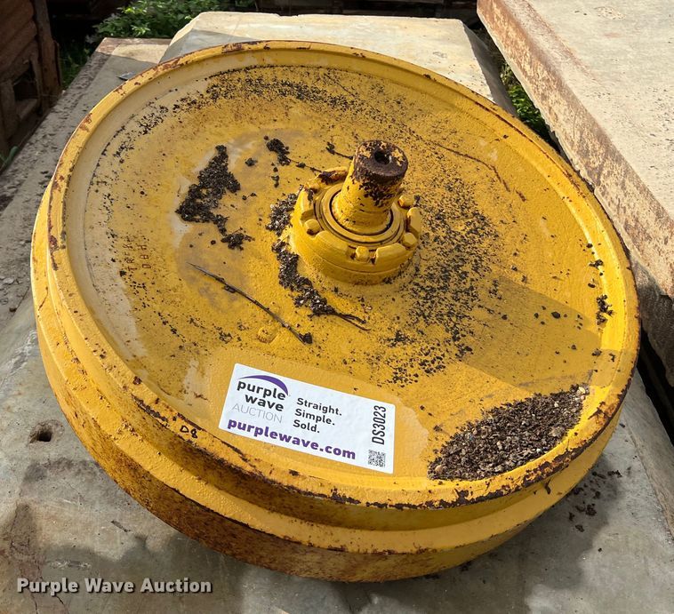 image for item DS3023 Dozer idler