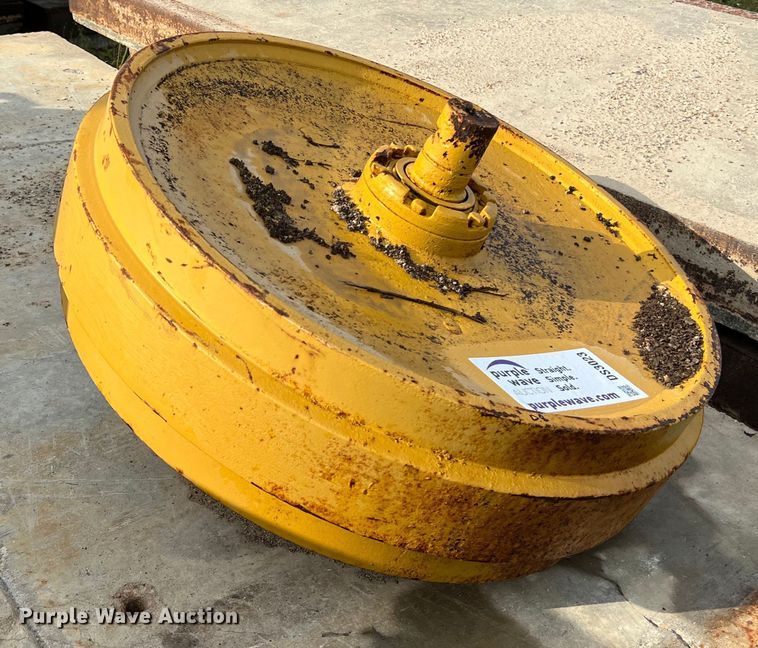 image for item DS3023 Dozer idler