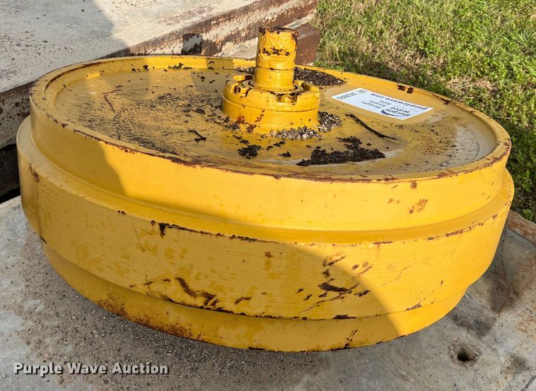 image for item DS3023 Dozer idler