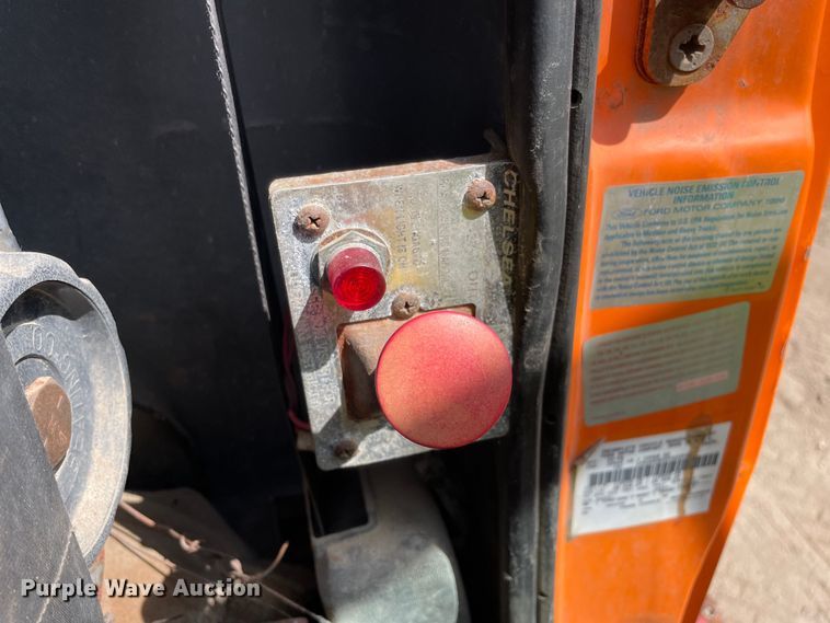 image for item DS5467 1997 Ford  L8000 fuel truck