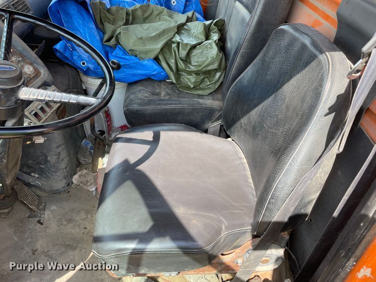 image for item DS5467 1997 Ford  L8000 fuel truck