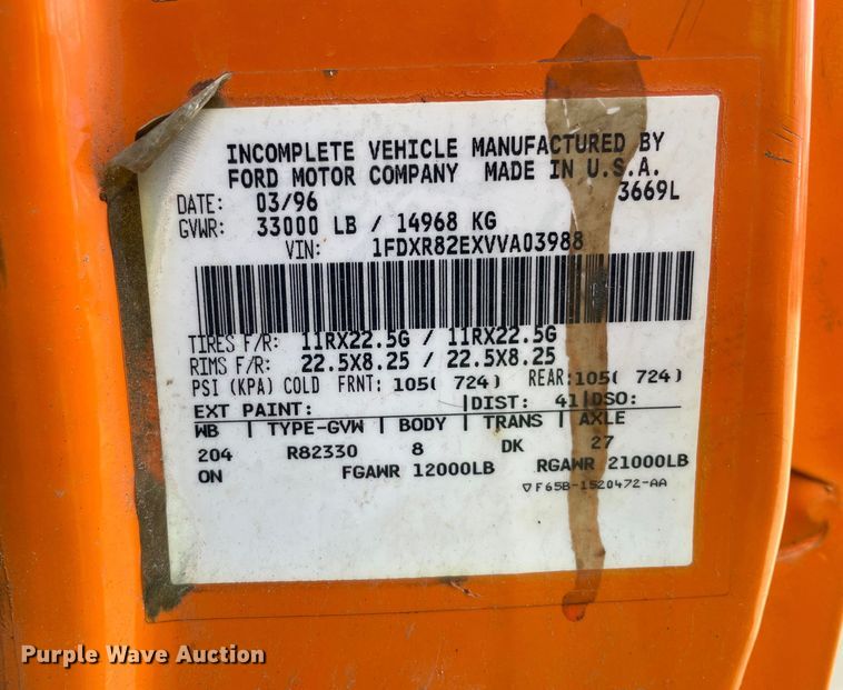 image for item DS5467 1997 Ford  L8000 fuel truck