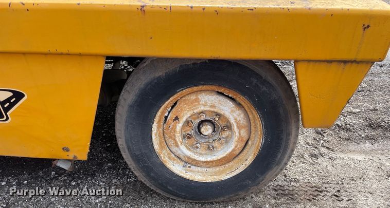 image for item DS5470 Broderson  745B drop hammer