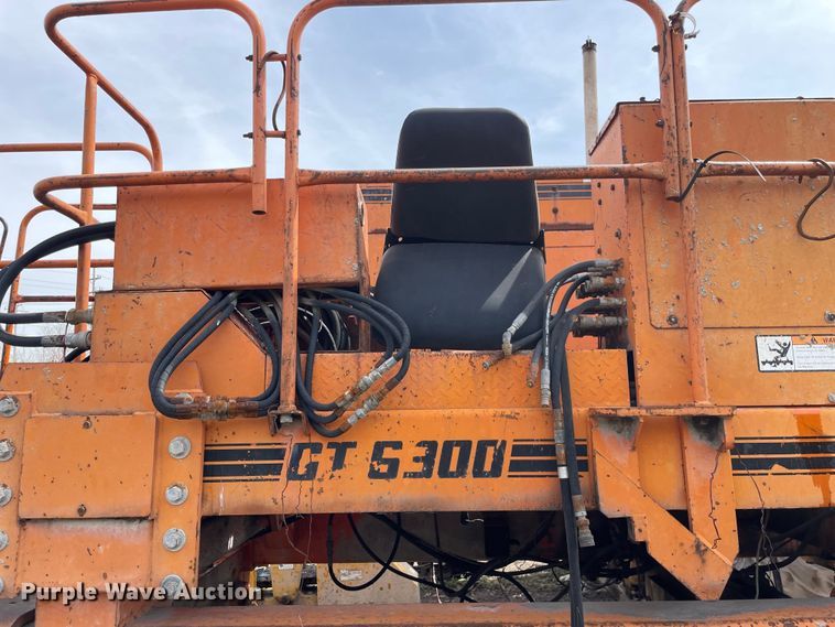 image for item DS5477 Gomaco  GT6300 slip form paver 