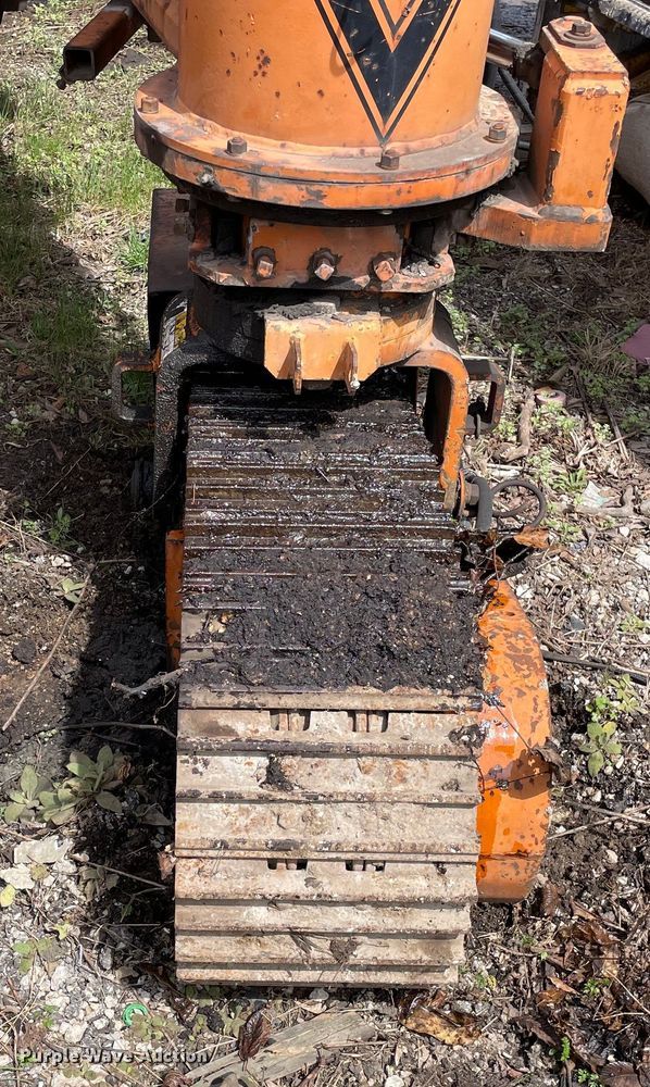 image for item DS5477 Gomaco  GT6300 slip form paver 