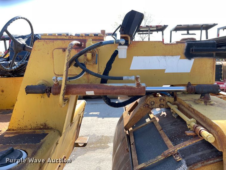 image for item DS5483 1995 Hypac  C350D double drum roller