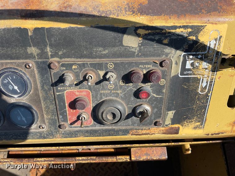 image for item DS5483 1995 Hypac  C350D double drum roller