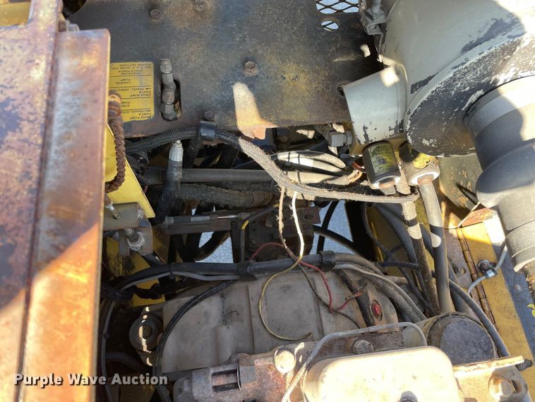 image for item DS5483 1995 Hypac  C350D double drum roller