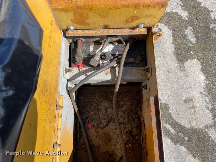 image for item DS5483 1995 Hypac  C350D double drum roller