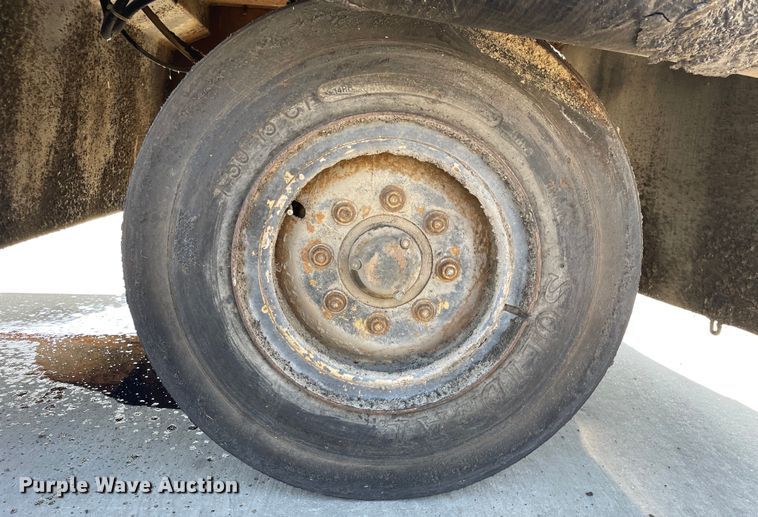 image for item DS5486 Bomag  BW12R pneumatic roller