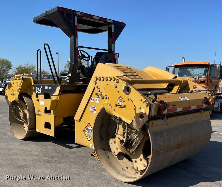 image for item DS5488 2012 Caterpillar  CB54XW double drum vibratory roller