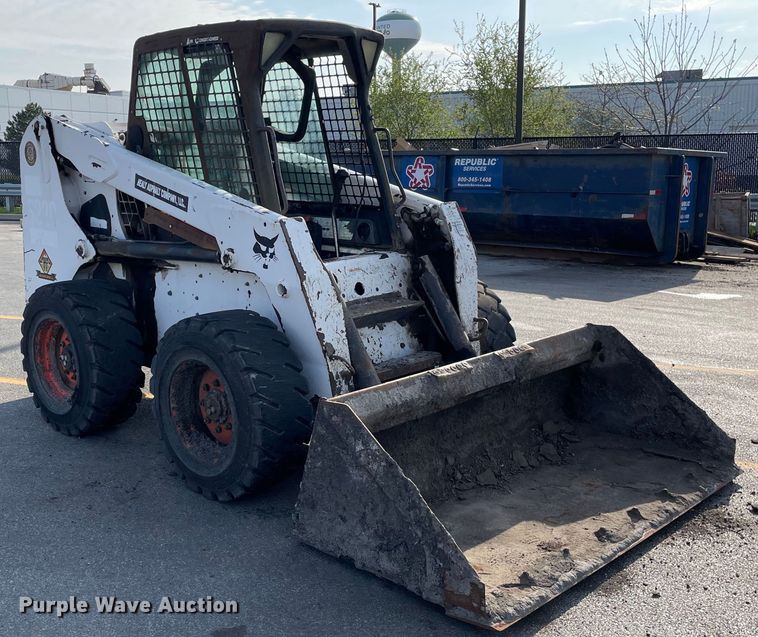 image for item DS5492 2006 Bobcat  S220 skid steer loader