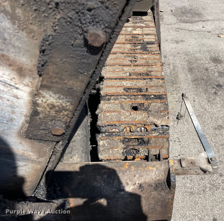 image for item DS5494 Mauldin  1550D paver