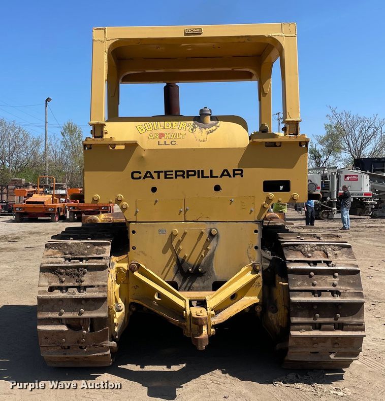 image for item DS5505 1972 Caterpillar  D8H dozer
