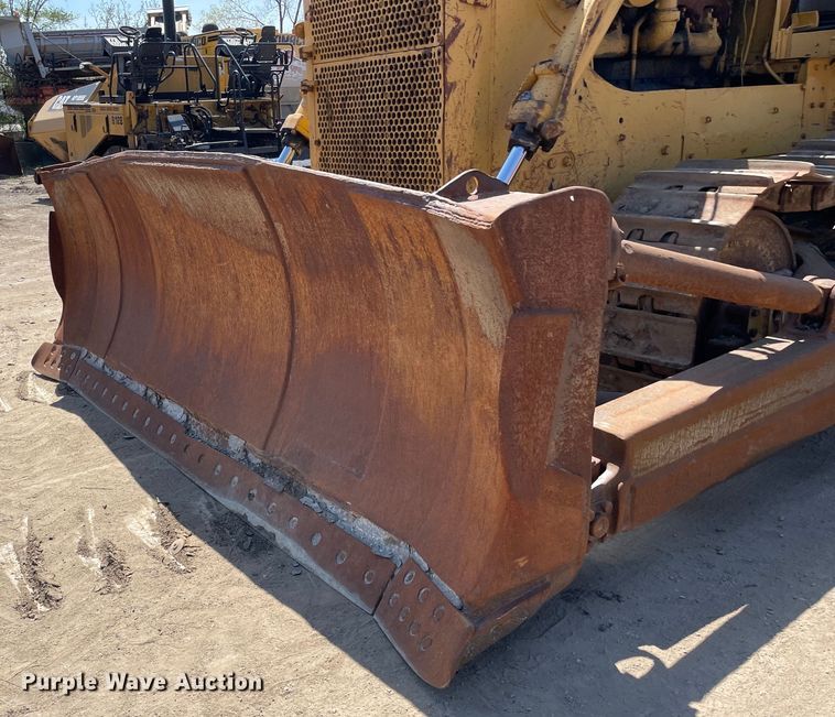 image for item DS5505 1972 Caterpillar  D8H dozer