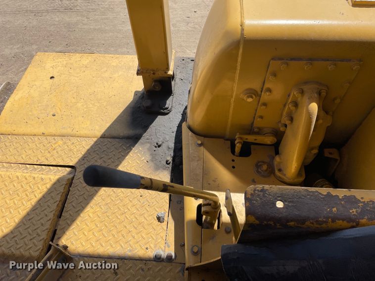 image for item DS5505 1972 Caterpillar  D8H dozer