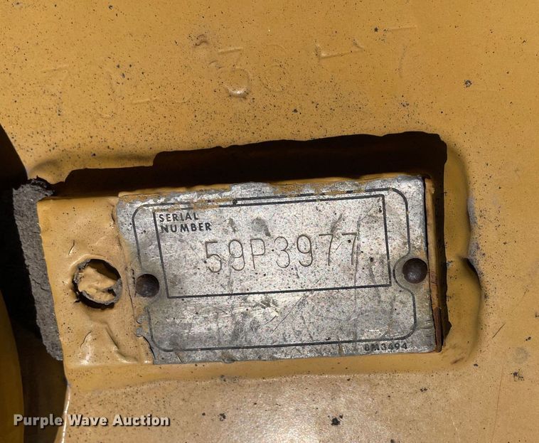 image for item DS5505 1972 Caterpillar  D8H dozer