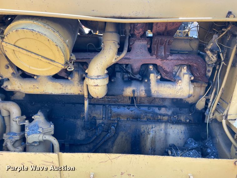 image for item DS5505 1972 Caterpillar  D8H dozer