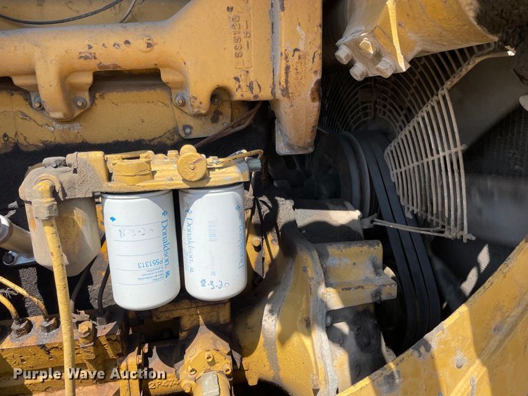 image for item DS5505 1972 Caterpillar  D8H dozer