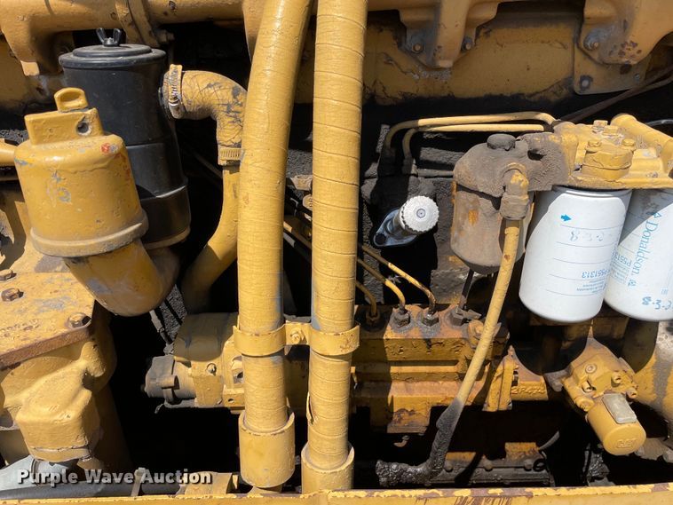 image for item DS5505 1972 Caterpillar  D8H dozer