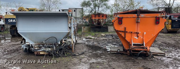 image for item DS5507 (2) spreaders