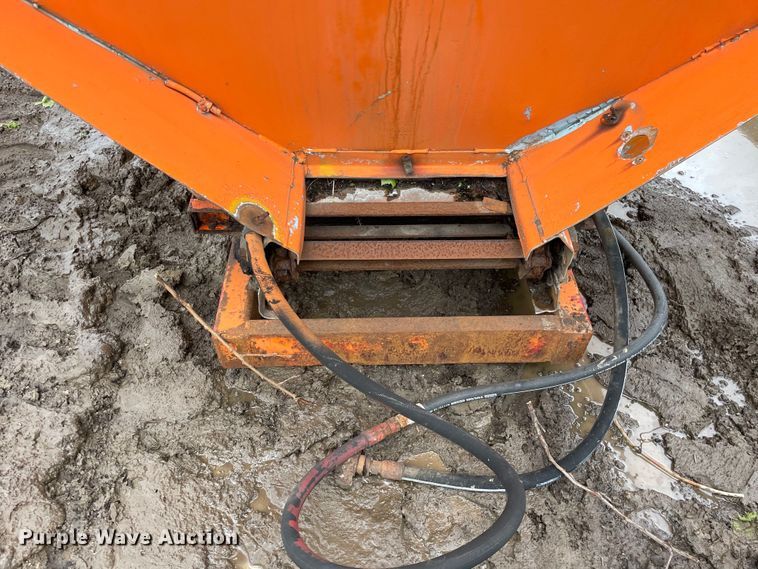 image for item DS5507 (2) spreaders