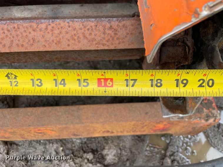 image for item DS5507 (2) spreaders