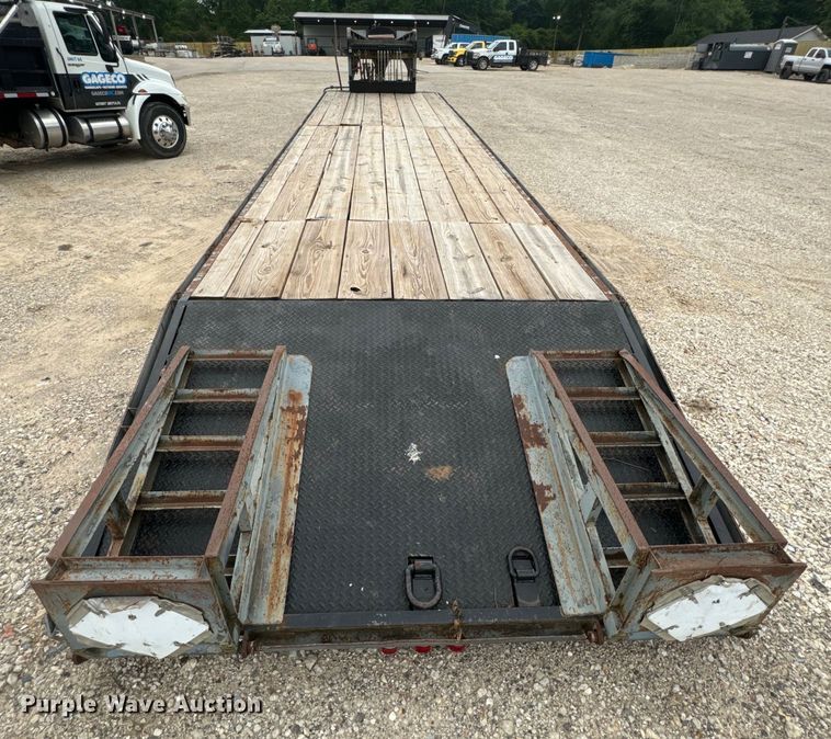 image for item DU3000 1998 Odom equipment trailer