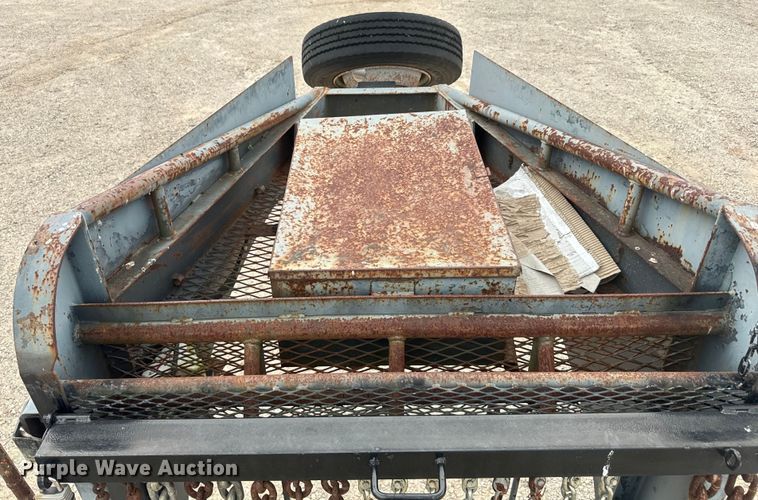 image for item DU3000 1998 Odom equipment trailer