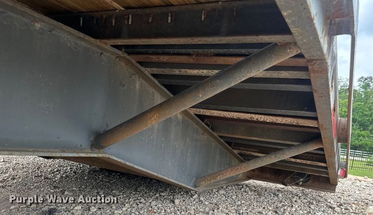 image for item DU3000 1998 Odom equipment trailer