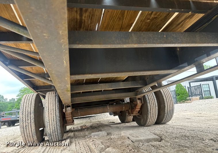 image for item DU3000 1998 Odom equipment trailer