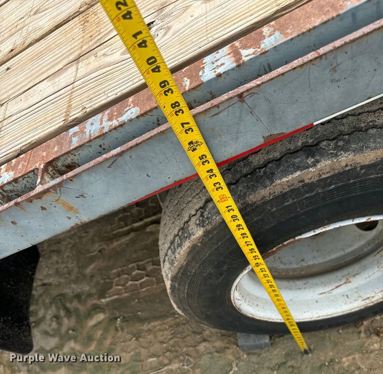 image for item DU3000 1998 Odom equipment trailer