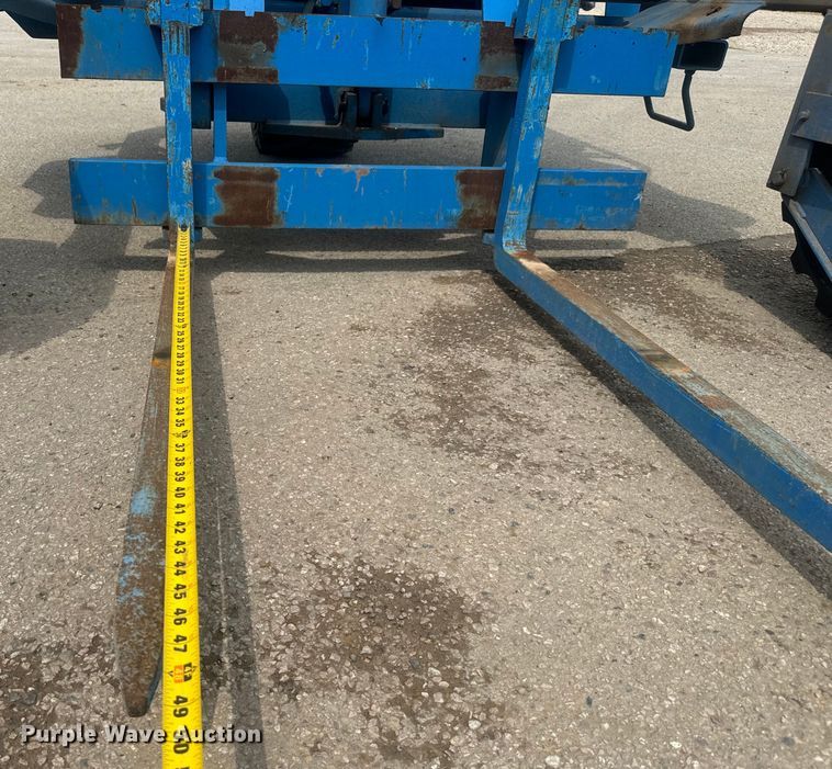 image for item DU3001 1999 Chrisman RT5000 Navigator forklift