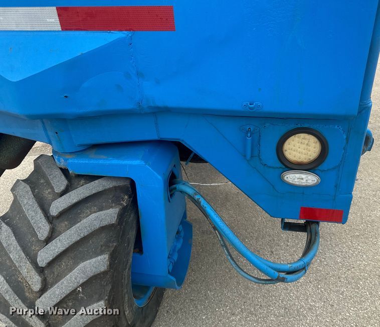 image for item DU3001 1999 Chrisman RT5000 Navigator forklift