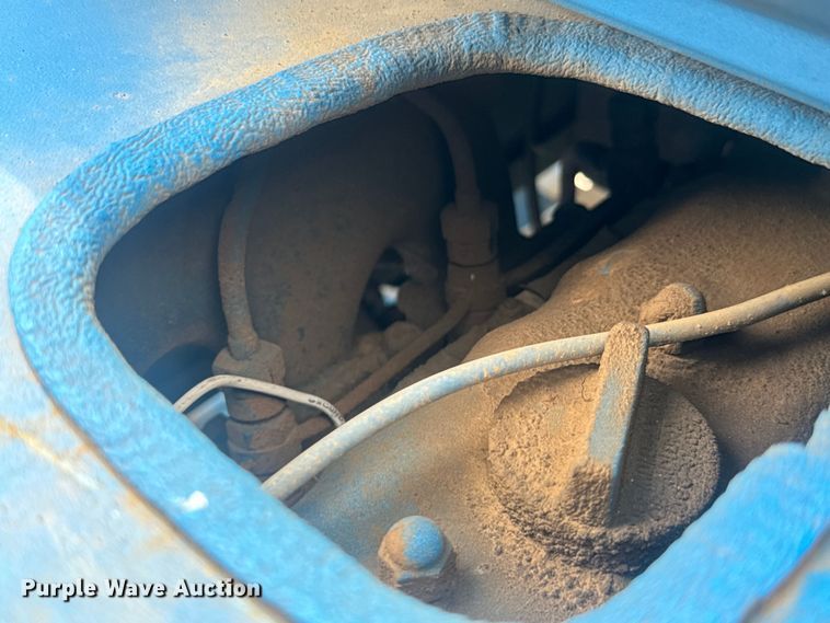 image for item DU3001 1999 Chrisman RT5000 Navigator forklift