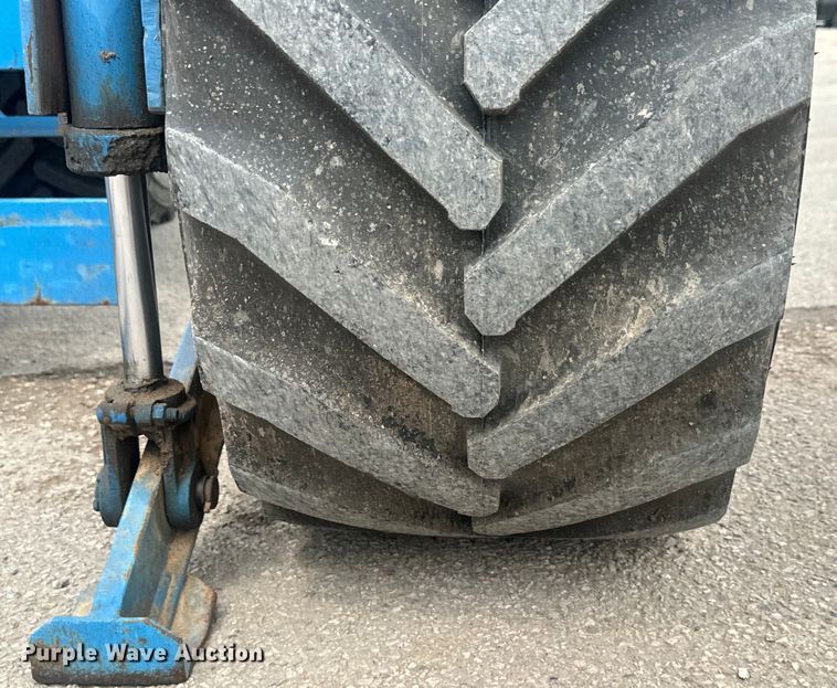 image for item DU3001 1999 Chrisman RT5000 Navigator forklift