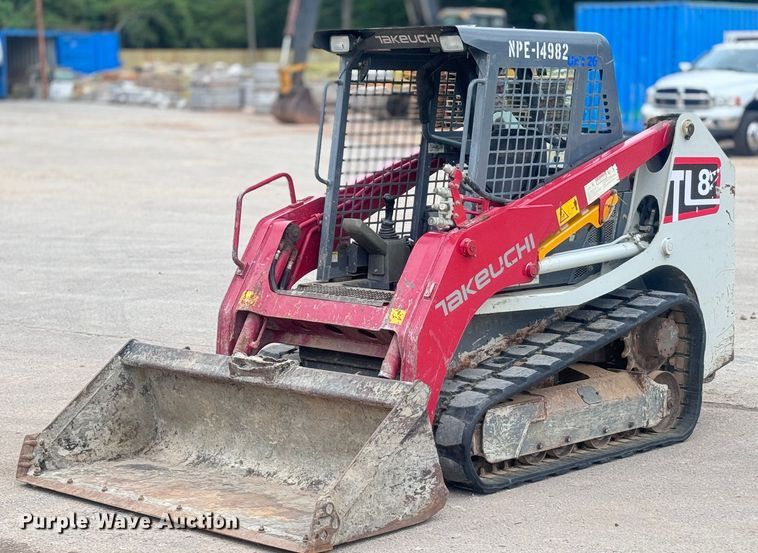 image for item DU3002 2018 Takeuchi TL8 tracked skid steer loader
