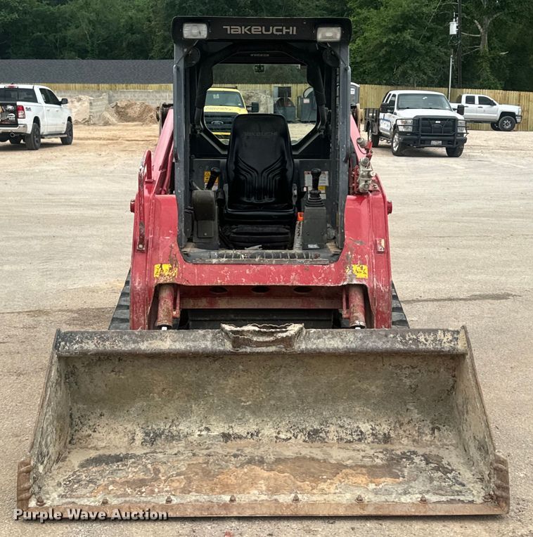 image for item DU3002 2018 Takeuchi TL8 tracked skid steer loader