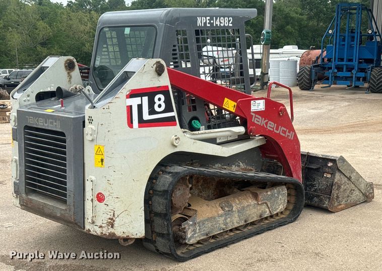image for item DU3002 2018 Takeuchi TL8 tracked skid steer loader