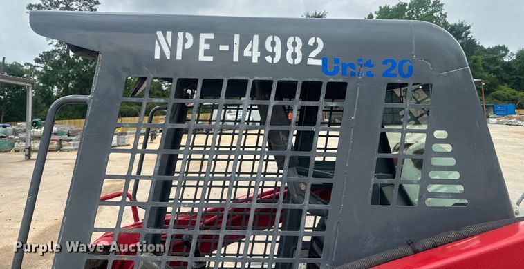 image for item DU3002 2018 Takeuchi TL8 tracked skid steer loader