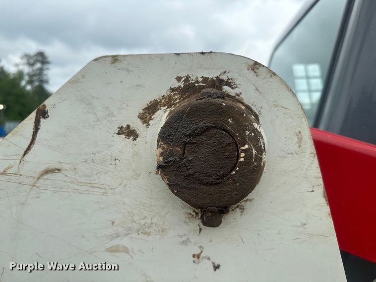 image for item DU3002 2018 Takeuchi TL8 tracked skid steer loader