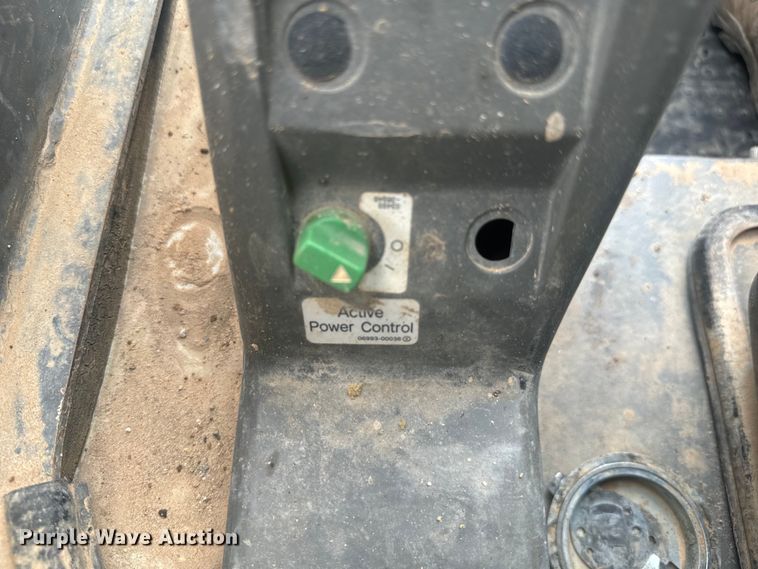 image for item DU3002 2018 Takeuchi TL8 tracked skid steer loader