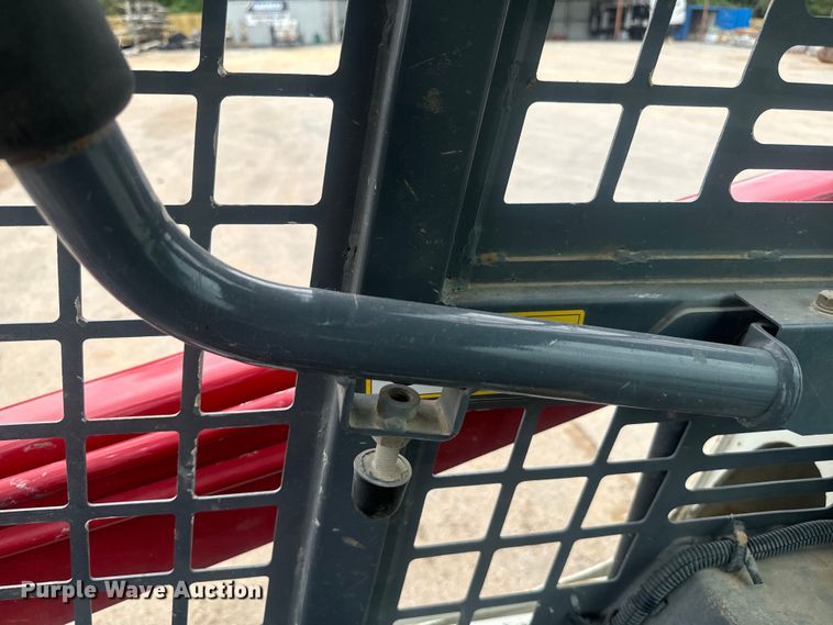 image for item DU3002 2018 Takeuchi TL8 tracked skid steer loader