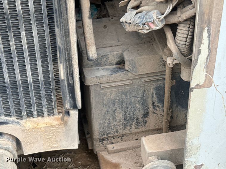 image for item DU3002 2018 Takeuchi TL8 tracked skid steer loader