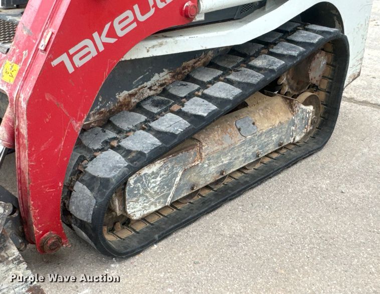 image for item DU3002 2018 Takeuchi TL8 tracked skid steer loader