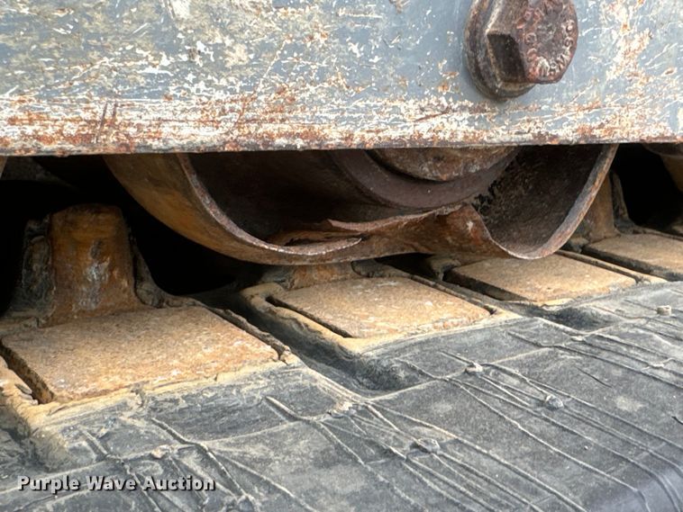 image for item DU3002 2018 Takeuchi TL8 tracked skid steer loader