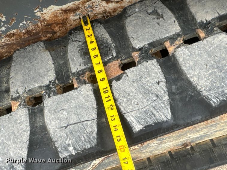 image for item DU3002 2018 Takeuchi TL8 tracked skid steer loader