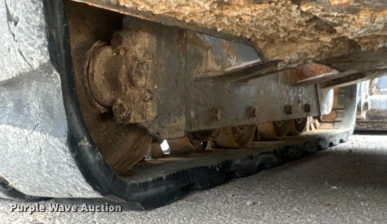 image for item DU3002 2018 Takeuchi TL8 tracked skid steer loader