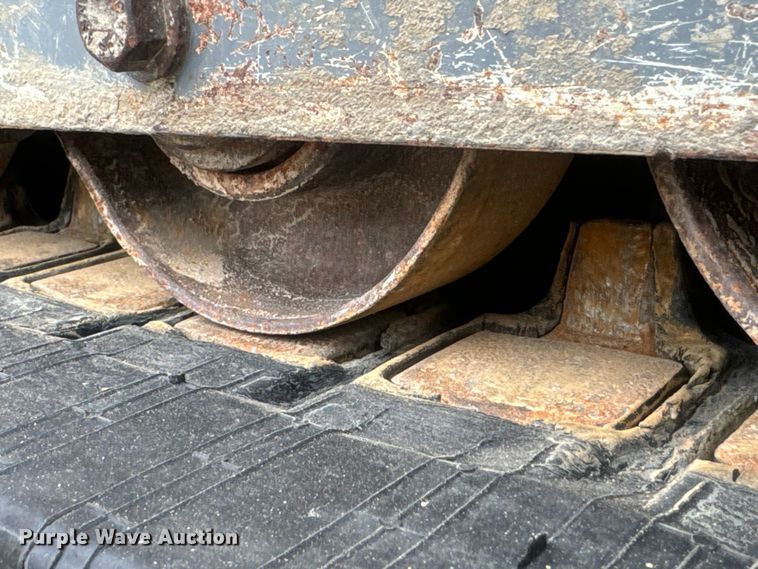 image for item DU3002 2018 Takeuchi TL8 tracked skid steer loader